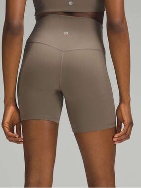 Lululemon High Rise Align 6” Women's Bike Shorts Size 4